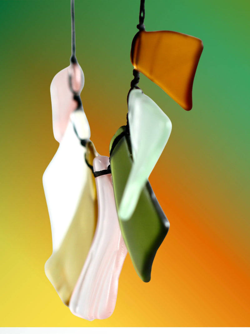 Large Dramatic Rays of Light in Pastels