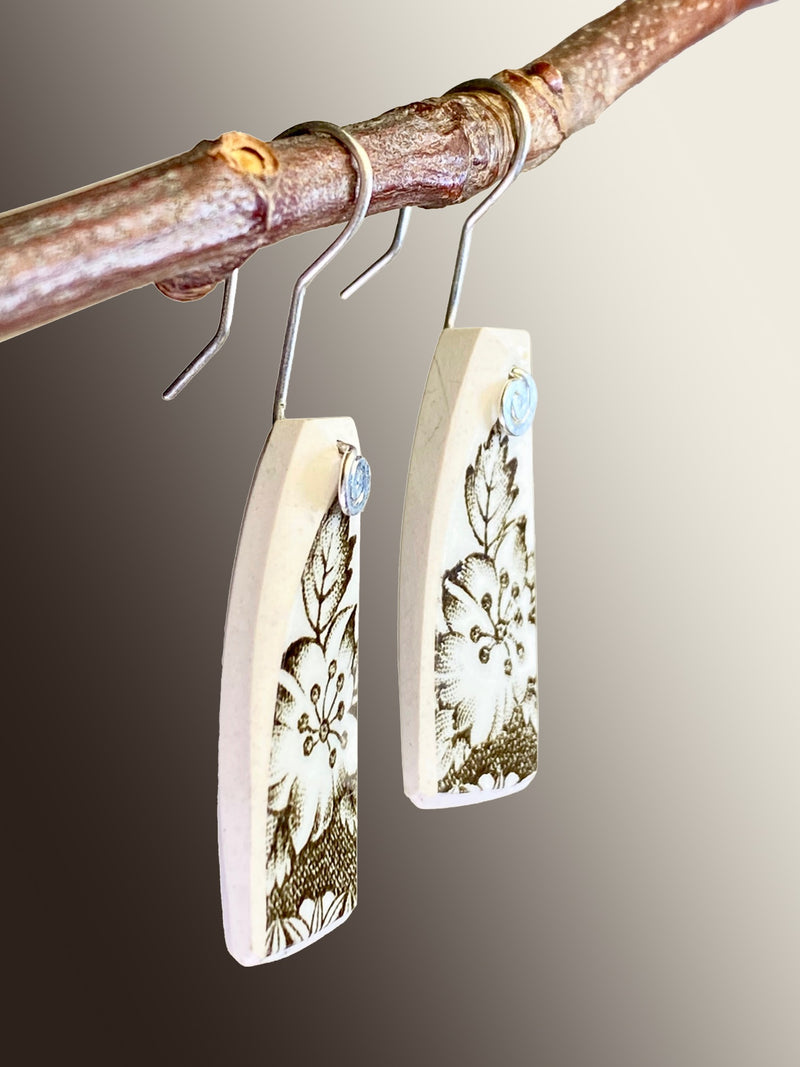 Vintage Flower Ceramic Earrings