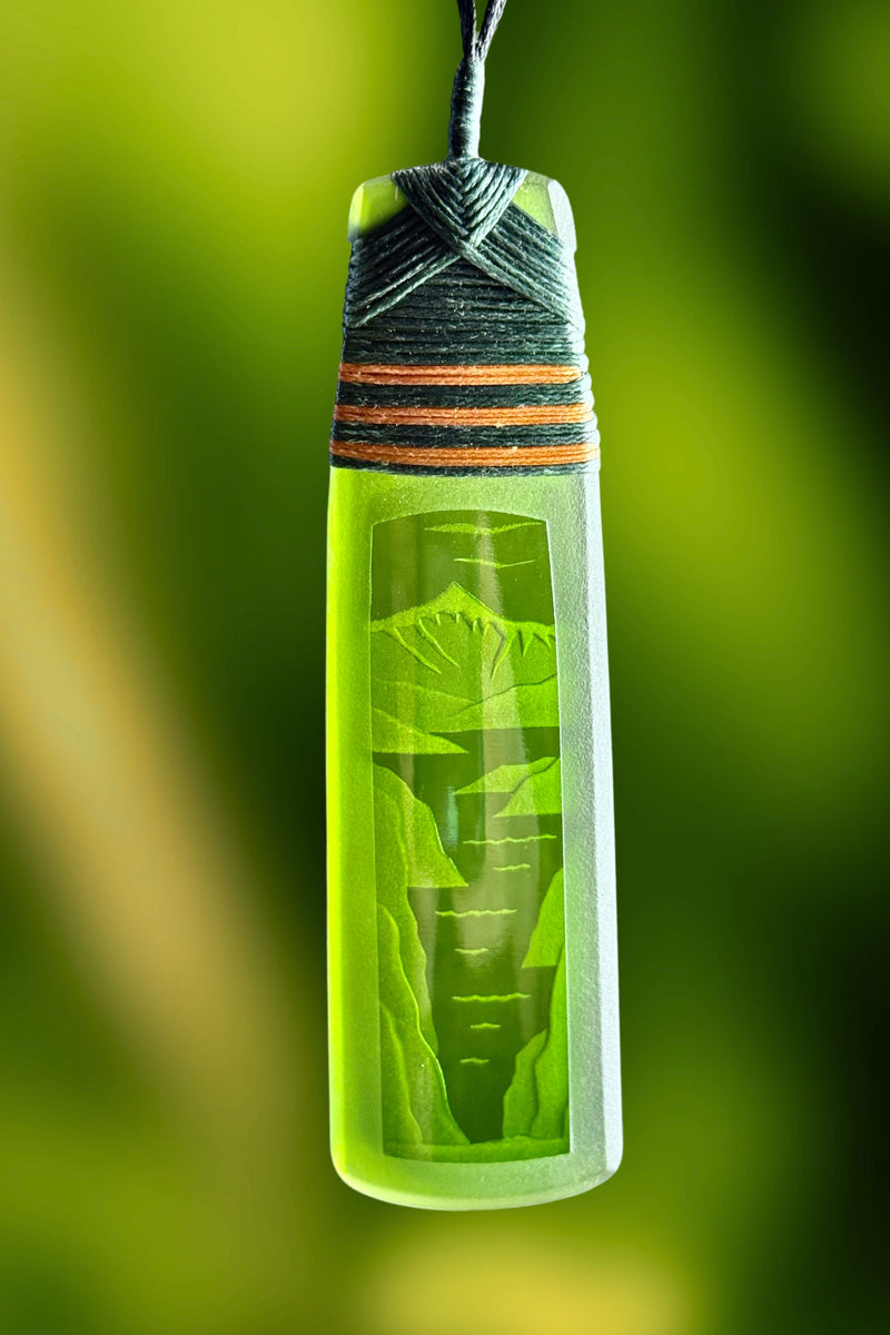 Fiord Pendant