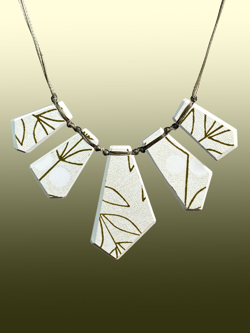 Crown Lynn Topic Ceramic Array Necklace